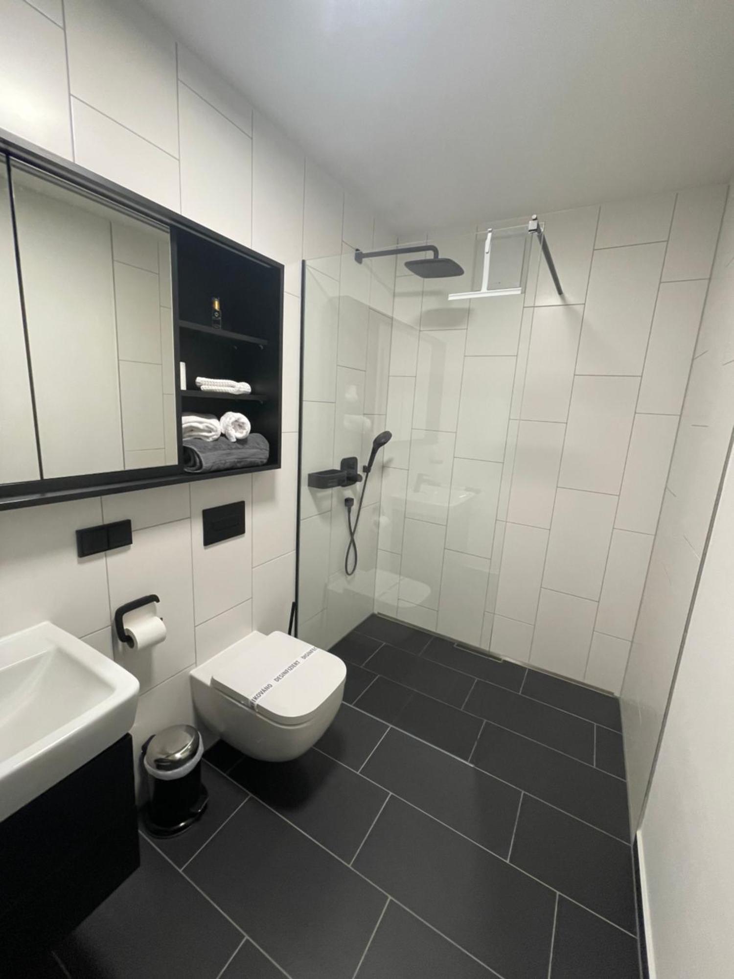 Hotelapartment Ueberwasser Mit Sauna Und Fitness Cuxhaven Exteriör bild