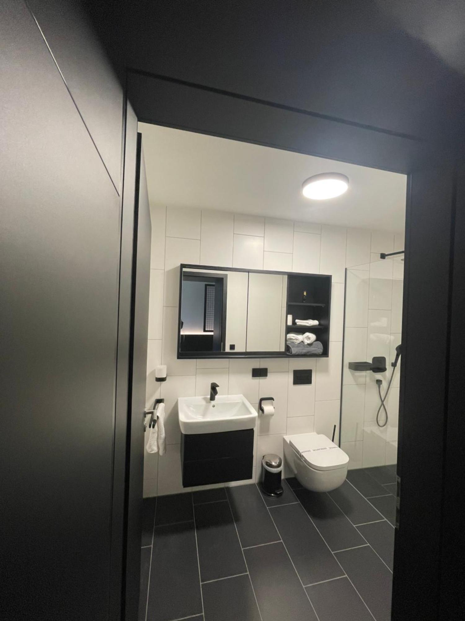 Hotelapartment Ueberwasser Mit Sauna Und Fitness Cuxhaven Exteriör bild
